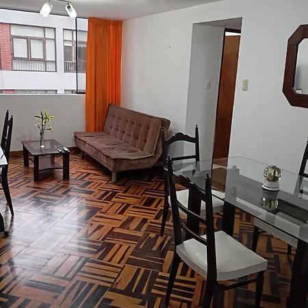 Departamento En Miraflores ليما المظهر الخارجي الصورة